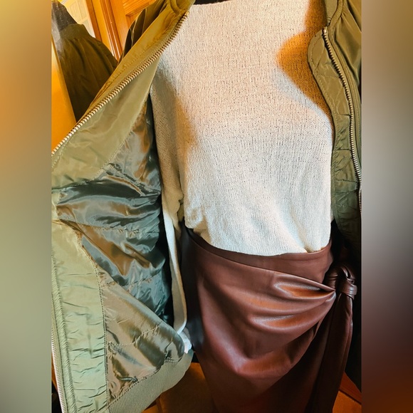 H&M Padded Bomber Jacket - Picture 5 of 7